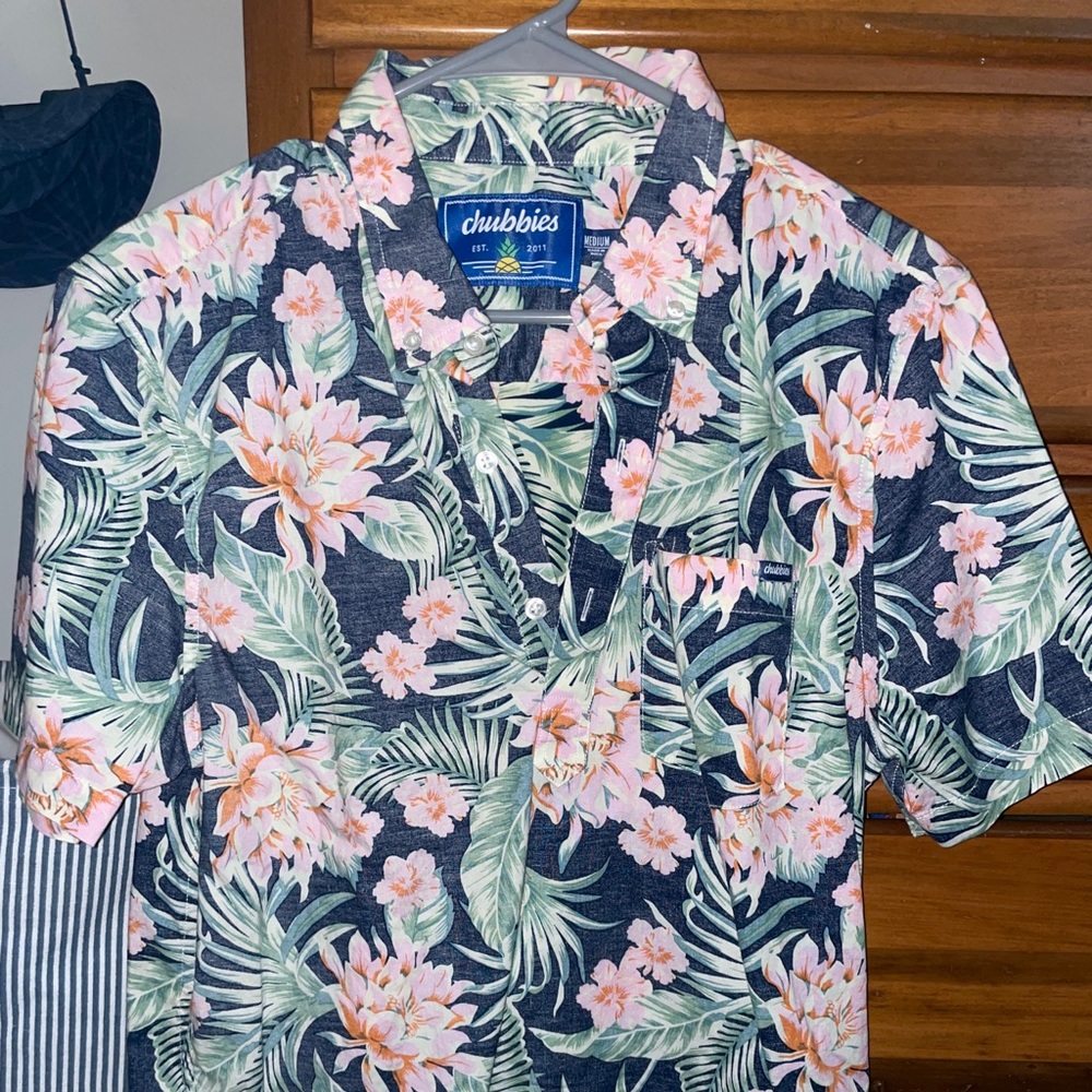 Floral Chubbies Popover Shirt